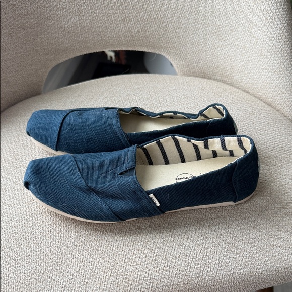 TOMS Dark Blue Canvas Slip-Ons - Picture 2 of 3
